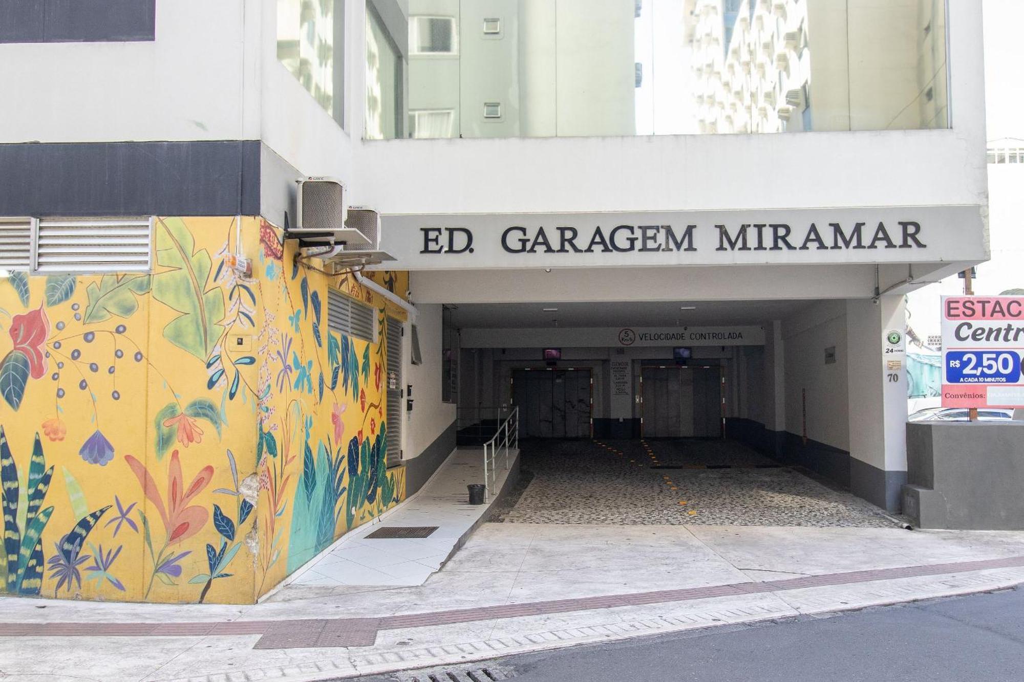 Ferienwohnung Clr84 - Calcadao, Garagem, 1 Dorm Climatizado Balneário Camboriú Exterior foto